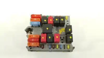 Pezzo di ricambio per auto di seconda mano  per ALFA ROMEO GT (937_)  Riferimenti OEM IAM 51742420  