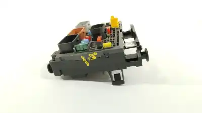 Second-hand car spare part fuse box unit for citroen c4 picasso i monospace (ud_) 1.6 hdi oem iam references 9667044880 bsmr0100 