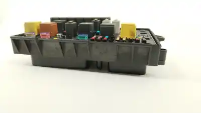Second-hand car spare part fuse box unit for opel astra h gtc (a04) 1.6 (l08) oem iam references 13206751 5dk008668 743381