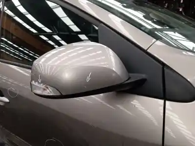 Автозапчасти б/у задний вид справа за RENAULT MEGANE III FASTBACK (BZ0/1_, B3_) 1.9 DCI (BZ0N, BZ0J) ссылки OEM IAM   