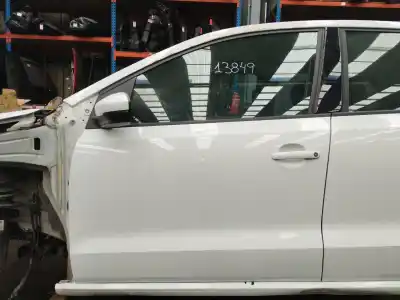 Автозапчасти б/у ЛЕВАЯ ПЕРЕДНЯЯ ДВЕРЬ за VOLKSWAGEN POLO V (6R1, 6C1) 1.2 TSI 16V ссылки OEM IAM   