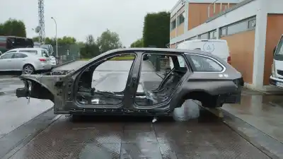 Recambio de automóvil de segunda mano de CARROCERIA COMPLETA para BMW 5 TOURING (F11)  referencias OEM IAM SERIE 5 F11 TOURING  