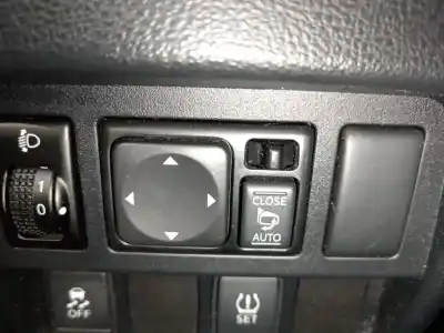 Pezzo di ricambio per auto di seconda mano CONTROLLO SPECCHIO per NISSAN JUKE (F15) 1.6 DIG-T NISMO RS Riferimenti OEM IAM 25570BV80A  