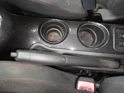 Gebrauchtes Autoersatzteil HANDBREMSHEBEL zum NISSAN JUKE (F15) 1.6 DIG-T NISMO RS OEM-IAM-Referenzen 360101KK0A  