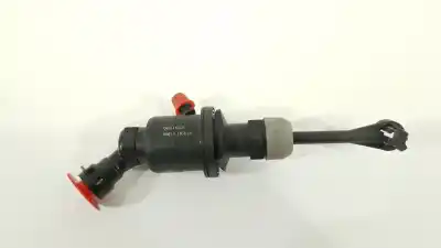 Piesă de schimb auto la mâna a doua POMPA DE AMBREAJ pentru NISSAN JUKE (F15) 1.6 DIG-T NISMO RS Referințe OEM IAM 306101KA1A  