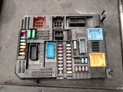 Second-hand car spare part FUSE BOX UNIT for CITROEN BERLINGO (ER_, EC_) 1.5 BLUEHDI 100 OEM IAM references 9845141280  