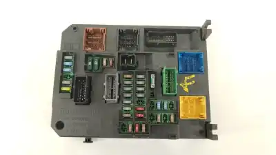 Peça sobressalente para automóvel em segunda mão Caixa De Fusíveis E Relés por PEUGEOT 508 Access Referências OEM IAM 9665547580 A2C53383165 