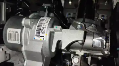Recambio de automóvil de segunda mano de COLUMNA DIRECCION para MAZDA CX-3 Luxury referencias OEM IAM D23T32100E  