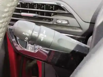 Recambio de automóvil de segunda mano de MANDO LUCES para CITROEN C4 PICASSO II 1.6 BLUEHDI 120 referencias OEM IAM   