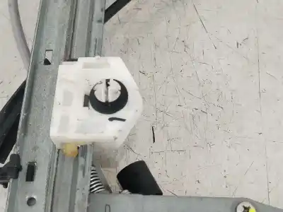 Second-hand car spare part passenger side right window regulator for renault kangoo profesional oem iam references 807207012r 128001182b 