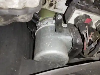 İkinci el araba yedek parçası direksiyon pompasi için volkswagen polo v (6r1, 6c1) 1.6 tdi oem iam referansları 6r0423156b  