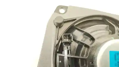 Recambio de automóvil de segunda mano de altavoz para bmw 5 touring (f11) 525 d xdrive referencias oem iam 65139239146  
