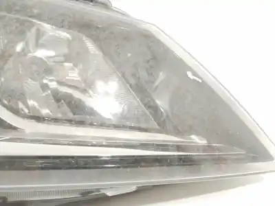 Автозапчасти б/у правая фара за seat leon (5f1) 1.6 tdi ссылки oem iam 5f1941016b  