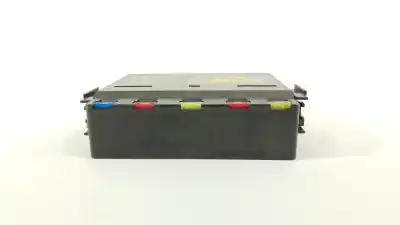 Second-hand car spare part fuse box unit for lexus is ii (_e2_) 220d (ale20) oem iam references 8921153020  