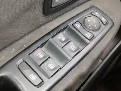 Автозапчастина б/у передні вікний вмикач для renault scénic iii (jz0/1_) 1.5 dci посилання на oem iam 