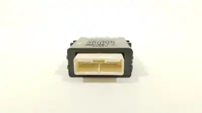 Автозапчастина б/у електронний модуль для toyota auris (_e18_) 1.8 hybrid (zwe186_) посилання на oem iam 8594002060 4230002070 