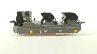 Автозапчасти б/у выключатель левого переднего окна за toyota auris (_e18_) 1.8 hybrid (zwe186_) ссылки oem iam 8404002120 515220 