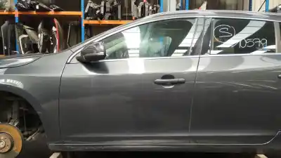 Second-hand car spare part LEFT FRONT DOOR for VOLVO V60 KOMBI 2.4 Diesel CAT OEM IAM references 31424603  