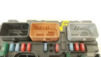 Pezzo di ricambio per auto di seconda mano scatola relè/fusibili per peugeot 207/207+ (wa_, wc_) 1.6 hdi riferimenti oem iam 9661086980 bsml1000 