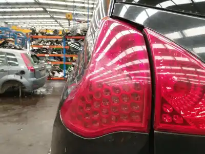 Tweedehands auto-onderdeel LINKER ACHTERLAMP voor PEUGEOT 3008 Confort OEM IAM-referenties   