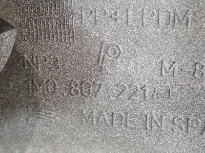 Recambio de automóvil de segunda mano de paragolpes delantero para seat leon (1m1) 1.9 tdi referencias oem iam 1m0807221  