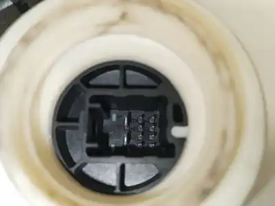 Автозапчастина б/у регулятор скла заднього правого для toyota auris (_e18_) 1.8 hybrid (zwe186_) посилання на oem iam 8572002440 8570202020 6983002430