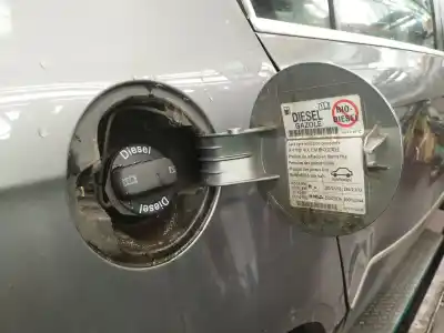 Автозапчасти б/у наружная крышка топлива за volkswagen passat b6 (3c2) 2.0 tdi ссылки oem iam   
