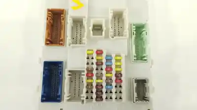 Автозапчасти б/у блок реле/предохранителей за ford focus iv (hn) 1.0 ecoboost ссылки oem iam f1ft14a073bd f1et14014akc 