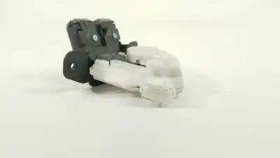 Автозапчастина б/у замок багажника / ворот для toyota auris (_e18_) 1.4 d-4d (nde180_) посилання на oem iam 6935002090  