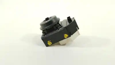 Second-hand car spare part rearview side mirror switch for kia cee'd sw (ed) 1.6 crdi 115 oem iam references 457480 935601h100 