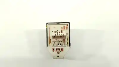 Second-hand car spare part rearview side mirror switch for kia cee'd sw (ed) 1.6 crdi 115 oem iam references 457480 935601h100 