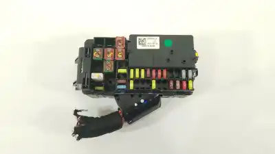 Peça sobressalente para automóvel em segunda mão caixa de fusíveis e relés por opel astra k (b16) 1.6 cdti (68) referências oem iam 15533696