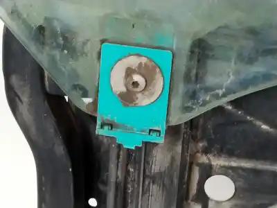 Second-hand car spare part passenger side right window regulator for audi a3 (8l1) 1.9 tdi oem iam references 8l3837462  