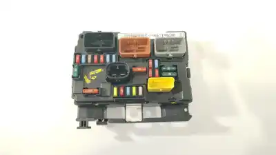 Pezzo di ricambio per auto di seconda mano scatola relè/fusibili per citroen ds3 (sa_) 1.6 hdi 90 riferimenti oem iam 9667199680