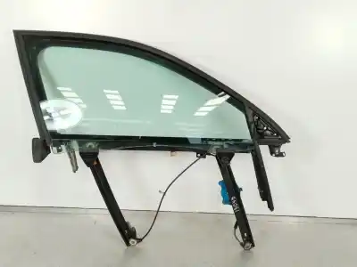 Pièce détachée automobile d'occasion Léve Glace Avant Droit pour AUDI A4 AVANT (8E) 2.0 TDI Références OEM IAM 8E0837461C  