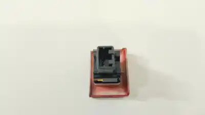 Second-hand car spare part hazard warning lights for renault maxity 2.5 diesel oem iam references 5001870495  