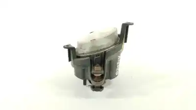 Second-hand car spare part right fog light for ssangyong rodius xdi oem iam references 8320221000  