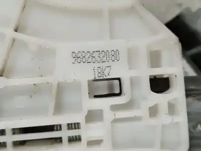 Peça sobressalente para automóvel em segunda mão elevador de vidros traseiro direito por citroen c4 picasso i monospace (ud_) 1.6 hdi referências oem iam 9682632080 13509022 401786a8
