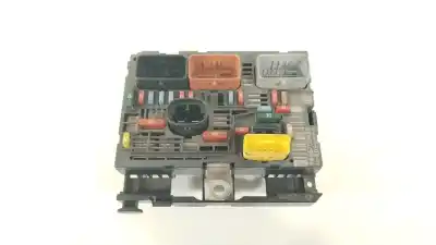 Pezzo di ricambio per auto di seconda mano scatola relè/fusibili per peugeot 308 sw i (4e_, 4h_) 1.6 hdi riferimenti oem iam 9666700480