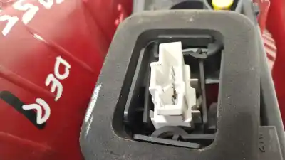 Автозапчастина б/у правий ліхтар для peugeot 307 sw (3h) 1.6 16v посилання на oem iam 9655768480  