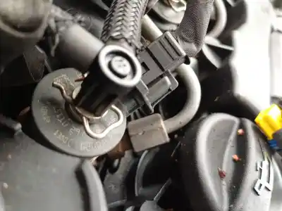 Автозапчасти б/у ИНЖЕКТОР за PEUGEOT 308 SW I (4E_, 4H_) 1.6 HDI ссылки OEM IAM 0445110297  