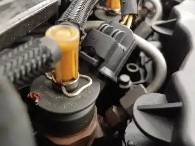Автозапчасти б/у ИНЖЕКТОР за PEUGEOT 308 SW I (4E_, 4H_) 1.6 HDI ссылки OEM IAM 0445110297  