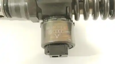 Second-hand car spare part injector for audi a3 (8p1) 2.0 tdi 16v oem iam references 03g130073b 0414720403 