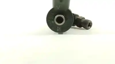 Second-hand car spare part injector for toyota corolla (e12) 1.4 d-4d luna compact oem iam references 2367033040 0445110227 