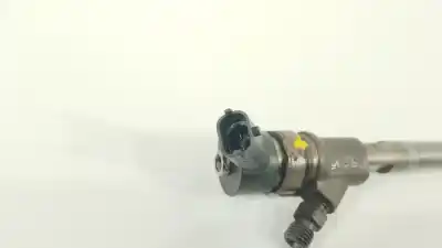 Peça sobressalente para automóvel em segunda mão injetor por toyota corolla (e12) 1.4 d-4d luna compact referências oem iam 2367033040 0445110227 