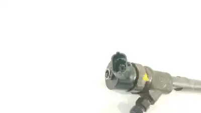 Peça sobressalente para automóvel em segunda mão injetor por toyota corolla (e12) 1.4 d-4d luna compact referências oem iam 2367033040 0445110227 