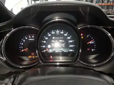 Peça sobressalente para automóvel em segunda mão quadrante por kia cee'd (jd) 1.6 crdi 136 referências oem iam 94043a2030  
