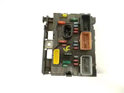 Second-hand car spare part FUSE BOX UNIT for PEUGEOT 307 SW (3H)  OEM IAM references 9661087080 BSML1100 