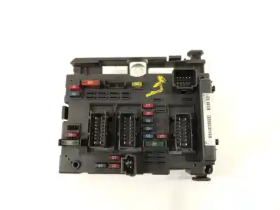 Tweedehands auto-onderdeel RELAIS/ZEKERINGENKASTJE voor CITROEN XSARA (N1) 1.6 16V OEM IAM-referenties 9644038680  
