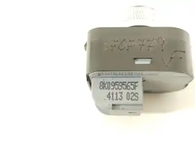 Автозапчасти б/у управление зеркалом за audi a4 b8 avant (8k5) 2.0 tdi ссылки oem iam 8k0959565f  